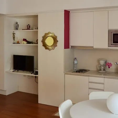 Your Home In Palacio Do Bairro Alto Lisbon Room photo