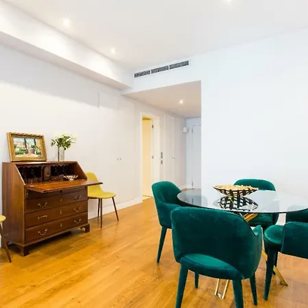 Your Home In Palacio Do Bairro Alto Lisbon Exterior photo