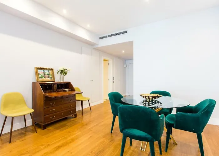 Your Home In Palacio Do Bairro Alto
